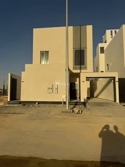 فلیٹ 2 غرفة نوم للبيع في شرق الرياض، الرياض - شقة للبيع في حي الجنادرية، الرياض