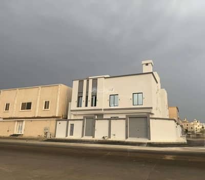 10+ Beds Villa for Sale in North Jeddah, Jeddah - Villa For Sale in Al Frosyah, Jeddah 10+ Beds Villa for Sale in North Jeddah, Jeddah - Villa For Sale in Al Frosyah, Jeddah