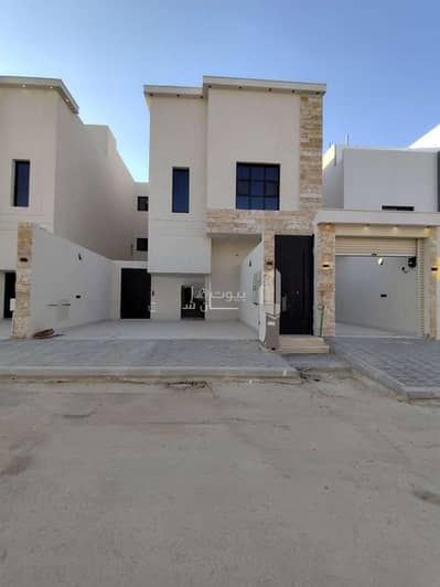 دور 6 غرف نوم للبيع في جنوب الرياض، الرياض - دور للبيع في العكاز، الرياض