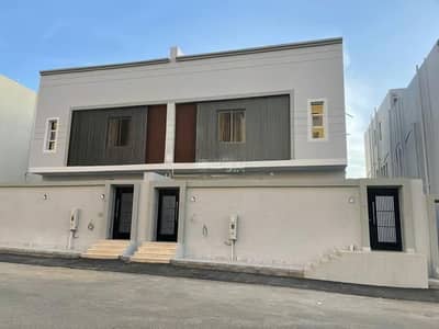 8 Bedroom Villa for Sale in Akhbab, Taif - Villa for sale in Al Akhbab, Taif 8 Bedroom Villa for Sale in Akhbab, Taif - Villa for sale in Al Akhbab, Taif