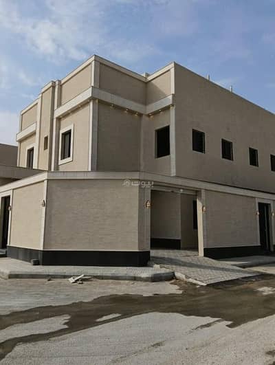 5 Bedroom Floor for Sale in East Riyadh, Riyadh - Floor for sale in Al Janadriyah, east Riyadh 5 Bedroom Floor for Sale in East Riyadh, Riyadh - Floor for sale in Al Janadriyah, east Riyadh