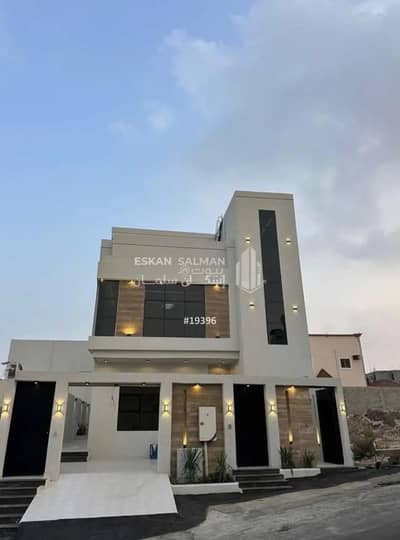 6 Bedroom Apartment for Sale in Al Thalalah, Khamis Mushait - Apartment For Sale in Al Thalalah, Khamis Mushait