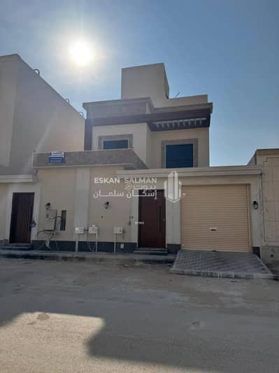 5 Bedroom Floor for Sale in East Riyadh, Riyadh - Floor For Sale in Al Qadisiyah, East Riyadh 5 Bedroom Floor for Sale in East Riyadh, Riyadh - Floor For Sale in Al Qadisiyah, East Riyadh