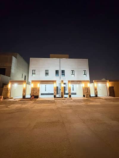 دور 6 غرف نوم للبيع في شرق الرياض، الرياض - دور للبيع في حي الرمال، شرق الرياض