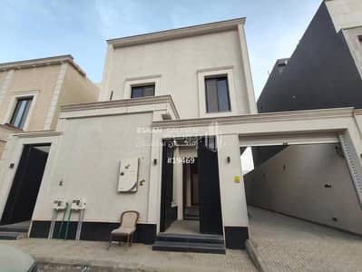6 Bedroom Flat for Sale in East Riyadh, Riyadh - Apartment For Sale in Al Nadwa District, East Riyadh