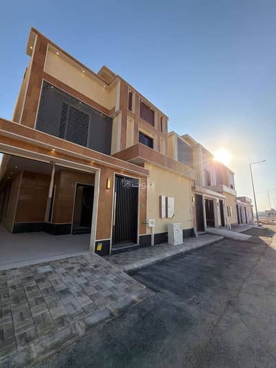 دور 5 غرف نوم للبيع في شرق الرياض، الرياض - دور للبيع في حي الجنادرية، شرق الرياض