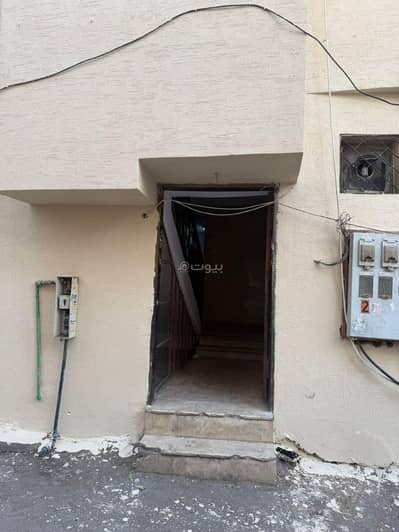 10+ Beds Residential Building for Sale in Central Riyadh, Riyadh - Residential Building For Sale in Al Yamamah, Riyadh