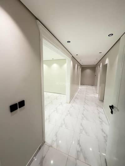 3 Bedroom Apartment for Rent in East Riyadh, Riyadh - A distinctive apartment with a private roof for rent – Al-Munasiya neighborhood 3 Bedroom Apartment for Rent in East Riyadh, Riyadh - A distinctive apartment with a private roof for rent – Al-Munasiya neighborhood