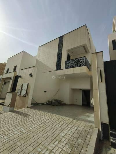 دور 5 غرف نوم للبيع في شرق الرياض، الرياض - دور للبيع في الجنادرية، الرياض