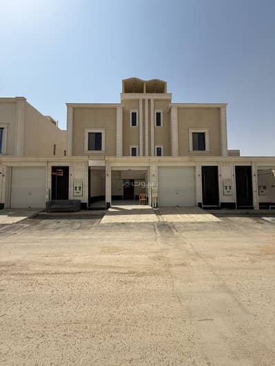 دور 5 غرف نوم للبيع في شرق الرياض، الرياض - بنتهاوس للبيع في حي الجنادرية