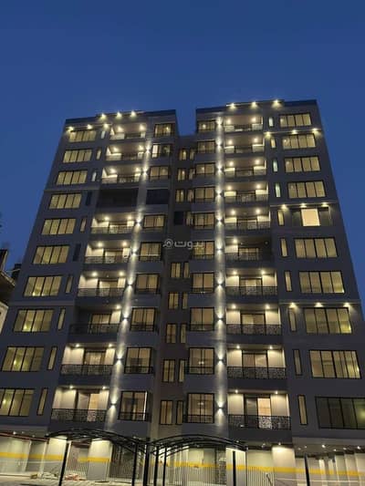 5 Bedroom Flat for Sale in King Fahd Suburb, Dammam - 5 Bedroom Apartment For Sale in King Fahd Suburb, Dammam