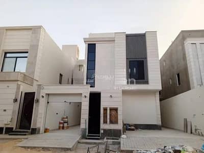9 Bedroom Villa for Sale in East Riyadh, Riyadh - Villa For Sale in Al Qadisiyah, Riyadh
