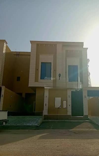 دور 3 غرف نوم للبيع في شرق الرياض، الرياض - دور للبيع في حي البديع، الرياض