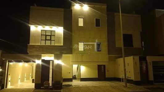 دور 3 غرف نوم للبيع في شرق الرياض، الرياض - طابق للبيع في الجنادرية، الرياض