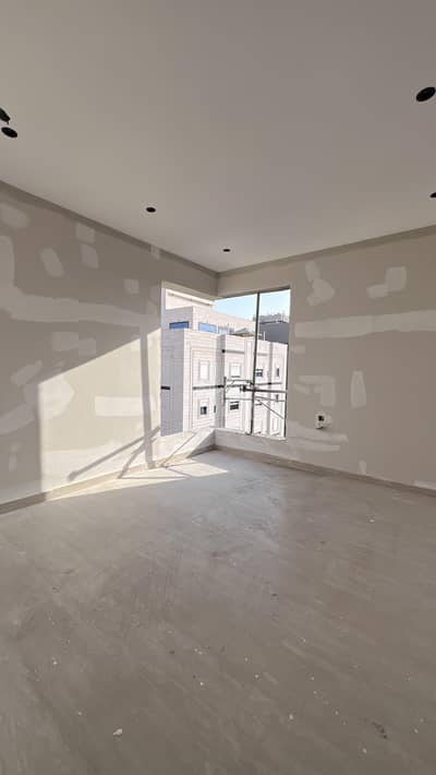 2 Bedroom Flat for Sale in North Jeddah, Jeddah - A luxurious apartment in Al-Rowdha neighborhood 2 Bedroom Flat for Sale in North Jeddah, Jeddah - A luxurious apartment in Al-Rowdha neighborhood