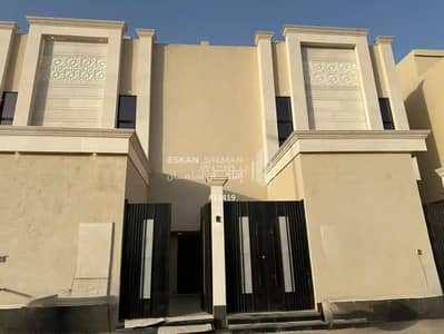 5 Bedroom Apartment for Sale in East Riyadh, Riyadh - Apartment For Sale in Al Janadriyah, East Riyadh