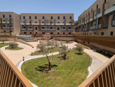 فلیٹ 3 غرف نوم للايجار في شمال الرياض، الرياض - شقة للإيجار في شارع القلاع, حي حطين, مدينة الرياض, منطقة الرياض