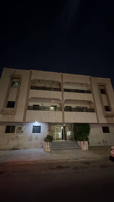Residential Building for Sale in North Jeddah, Jeddah - Building for sale in Al-Rawdah district Residential Building for Sale in North Jeddah, Jeddah - Building for sale in Al-Rawdah district