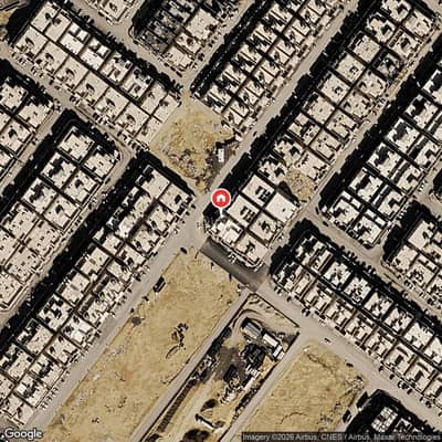 2 Bedroom Floor for Sale in South Riyadh, Riyadh - Ground floor corner role