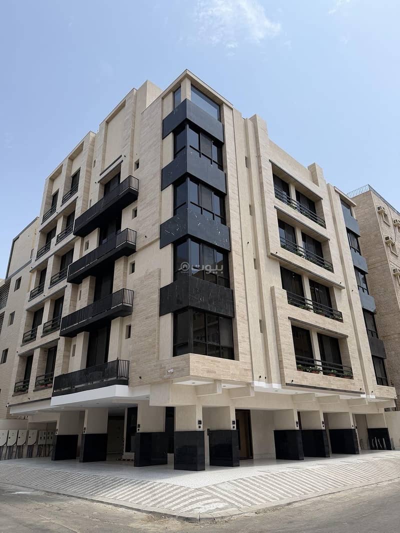 شقة سكنية مكونة من 3 غرف وبإطلالة على شارعين للبيع في حي الروضة شقة سكنية مكونة من 3 غرف وبإطلالة على شارعين للبيع في حي الروضة