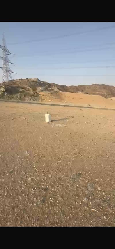 Residential Land for Sale in Al Falaq Al Jadid, Makkah - A land on two protesting streets Residential Land for Sale in Al Falaq Al Jadid, Makkah - A land on two protesting streets