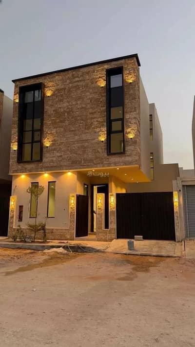 6 Bedroom Villa for Sale in West Riyadh, Riyadh - Villa for sale on Abi Zur'ah Al-Hamdani Street, Al-Mahdiyah District, Riyadh City, Riyadh Region