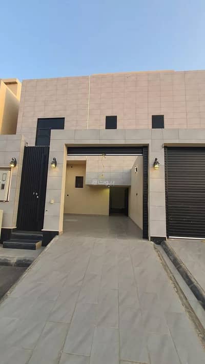 5 Bedroom Floor for Sale in West Riyadh, Riyadh - Floor For Sale in Tuwaiq, Riyadh 5 Bedroom Floor for Sale in West Riyadh, Riyadh - Floor For Sale in Tuwaiq, Riyadh