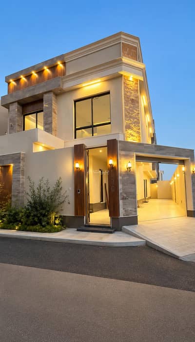 10+ Beds Villa for Sale in East Riyadh, Riyadh - 10 Bedroom Villa For Sale in Al Rimal, Riyadh