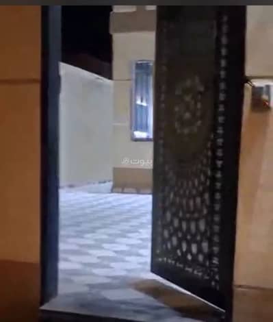 فیلا 5 غرف نوم للبيع في غرب الرياض، الرياض - فيلا للبيع في الطويق، الرياض