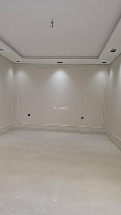 5 Bedroom Floor for Sale in East Riyadh, Riyadh - For sale, two-story house in Al-Andalus neighborhood