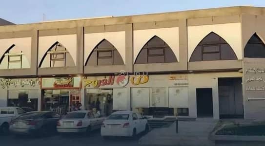 Showroom for Rent in Al Qaswa, Madina - Shop for rent on Akrama Ibn Abi Jahl Street, Al Qaswaa District, Madinah City, Madinah Region Showroom for Rent in Al Qaswa, Madina - Shop for rent on Akrama Ibn Abi Jahl Street, Al Qaswaa District, Madinah City, Madinah Region
