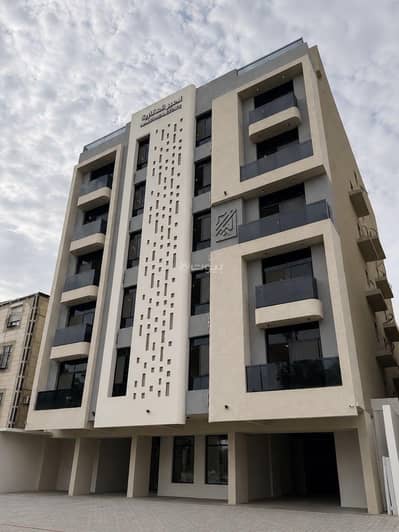 6 Bedroom Flat for Sale in North Jeddah, Jeddah - Residential apartment consisting of 6 rooms for sale in a prime location in Al-Azizia 6 Bedroom Flat for Sale in North Jeddah, Jeddah - Residential apartment consisting of 6 rooms for sale in a prime location in Al-Azizia