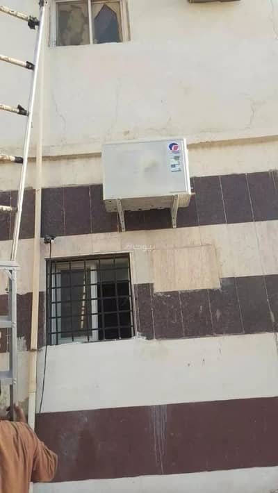 10+ Beds Residential Building for Sale in Al Suqya, Madina - Residential Building For Sale in Al Suqya, Madina