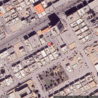 Residential Building for Sale in Al Itsalat Subdivision, Dammam - Residential Building For Sale in Al Itsalat Subdivision, Dammam