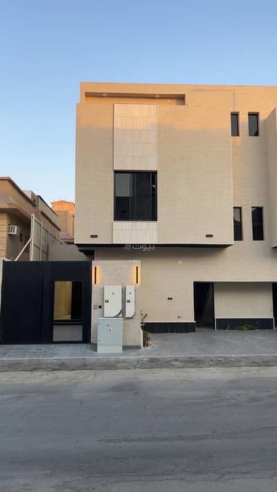 3 Bedroom Floor for Sale in West Riyadh, Riyadh - Ground floor near all services 3 Bedroom Floor for Sale in West Riyadh, Riyadh - Ground floor near all services