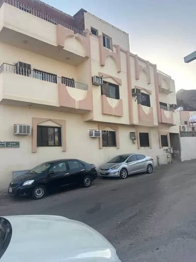 عمارة سكنية 10+ غرف نوم للبيع في وعيرة، المدينة المنورة - عمارة للبيع في حي وعيرة, مدينة المدينة المنورة, منطقة المدينة المنورة عمارة سكنية 10+ غرف نوم للبيع في وعيرة، المدينة المنورة - عمارة للبيع في حي وعيرة, مدينة المدينة المنورة, منطقة المدينة المنورة