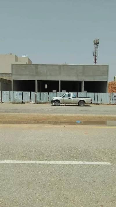 Showroom for Rent in West Riyadh, Riyadh - Showroom For Rent in Al Mahdiyah, West Riyadh