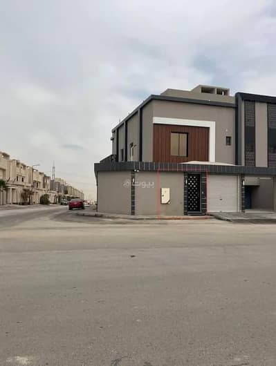 5 Bedroom Villa for Sale in South Riyadh, Riyadh - Villa for sale on Humaid Al Taweil Street, Ukadh District, Riyadh City.