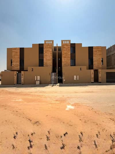 دور 5 غرف نوم للبيع في شرق الرياض، الرياض - أدوار أرضية فاخرة للبيع غصون الجنادرية