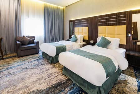 1 Bedroom Room for Rent in North Jeddah, Jeddah - Twin room Unit 1