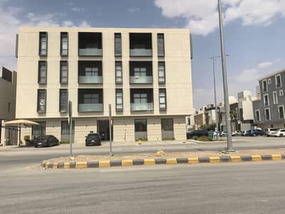 3 Bedroom Flat for Rent in North Riyadh, Riyadh - Three-bedroom apartment in Al-Arais (Al-Aarid) neighborhood