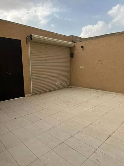 5 Bedroom Villa for Rent in West Riyadh, Riyadh - Villa for rent on Ibn Al Waleed Al Tamimi Street, Tuwaiq District, Riyadh City.