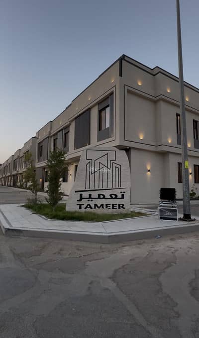 3 Bedroom Flat for Sale in East Riyadh, Riyadh - Very amazing apartment for sale 3 Bedroom Flat for Sale in East Riyadh, Riyadh - Very amazing apartment for sale