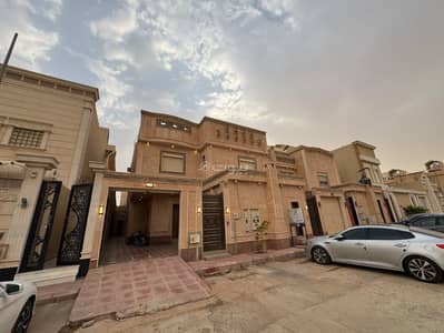 6 Bedroom Villa for Sale in East Riyadh, Riyadh - فيلا مع ٣ شقق بحي المونسيه الغربيه