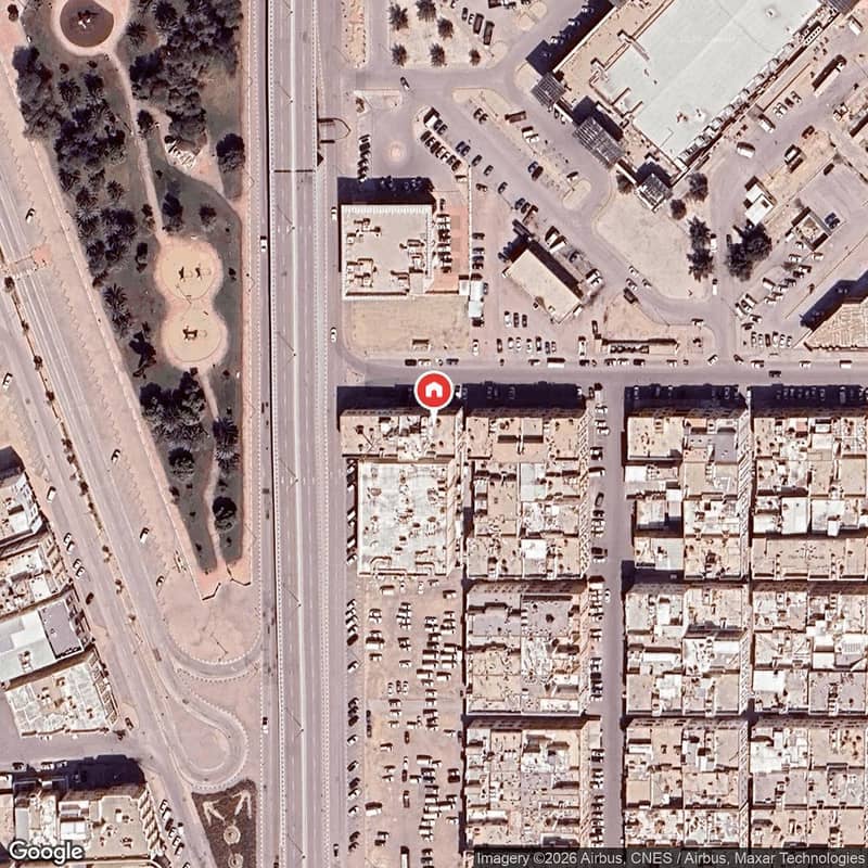 For rent: apartment in Al Khaleej district, 3 bedrooms and 3 bathrooms For rent: apartment in Al Khaleej district, 3 bedrooms and 3 bathrooms
