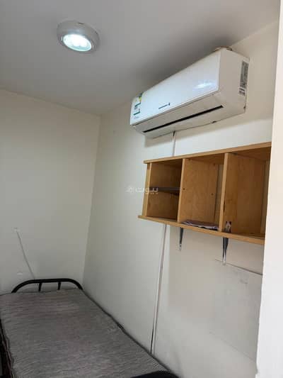 Room for Rent in North Riyadh, Riyadh - Driver's room for rent in Al Yasmin neighborhood, Riyadh Room for Rent in North Riyadh, Riyadh - Driver's room for rent in Al Yasmin neighborhood, Riyadh