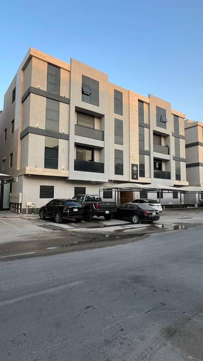 3 Bedroom Flat for Rent in North Riyadh, Riyadh - A distinguished ground-floor unit for rent in Al Malqa neighborhood