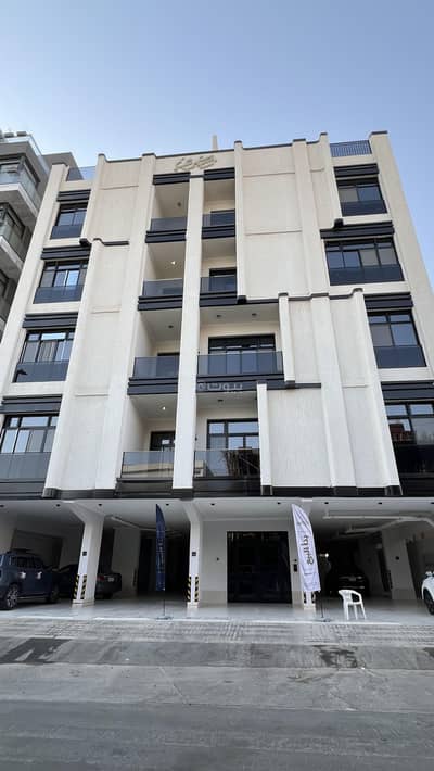 3 Bedroom Flat for Sale in North Jeddah, Jeddah - A luxurious apartment consisting of 3 rooms in the finest neighborhoods of Jeddah, Al-Nahda District