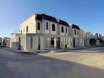 8 Bedroom Villa for Sale in Al Amwaj, Al Khobar - Villa for sale in Al Amwaj, Al Khobar
