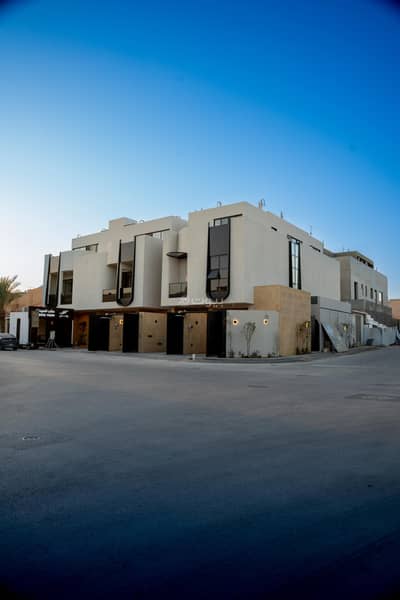 3 Bedroom Floor for Sale in North Riyadh, Riyadh - 3 Bedroom Floor For Sale in Al Taawun, Riyadh